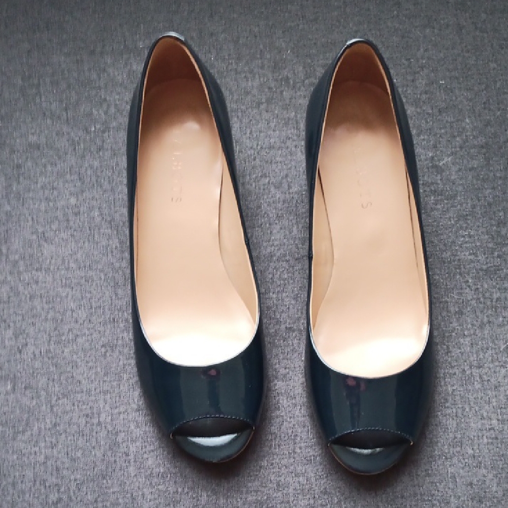 Elegant Deep Navy Peep-Toe Heels